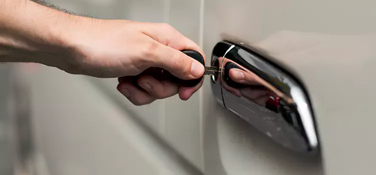 Why Choose Our Auto Locksmith Team in Wellington, FL?